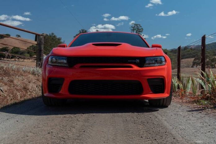 2021_dodge_charger_sedan_srt-hellcat-redeye-widebody_5.jpg