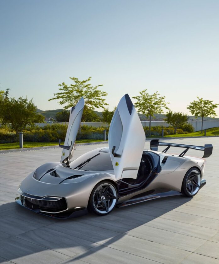 20459Q_Ferrari_KC23_Dynamic_04-1920x0_L1KYIW.jpg