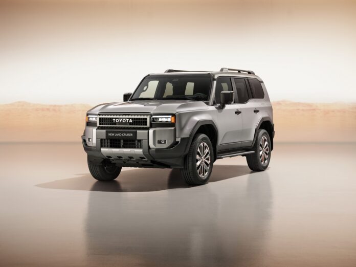 2024landcruiser-006.jpg