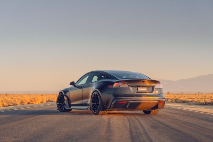 UnpluggedPerformanceTeslaModelS-APEXPlaidCarbonFiberAeroSuspensionCarbonCeramicBrakesBBKWheelsImage1.2.jpg