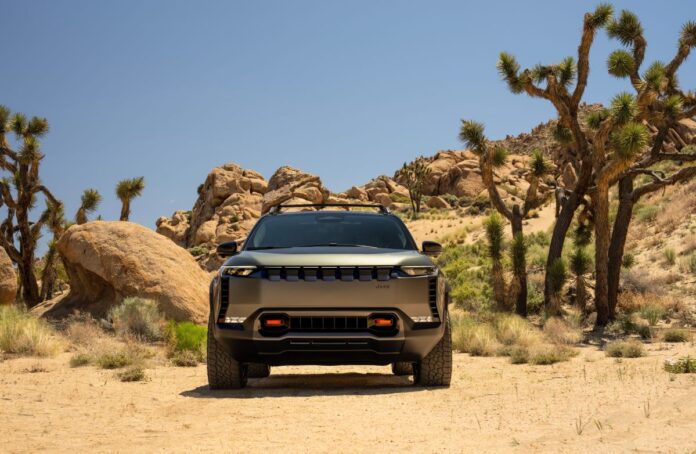 WagoneerS_TrailhawkConcept.jpg