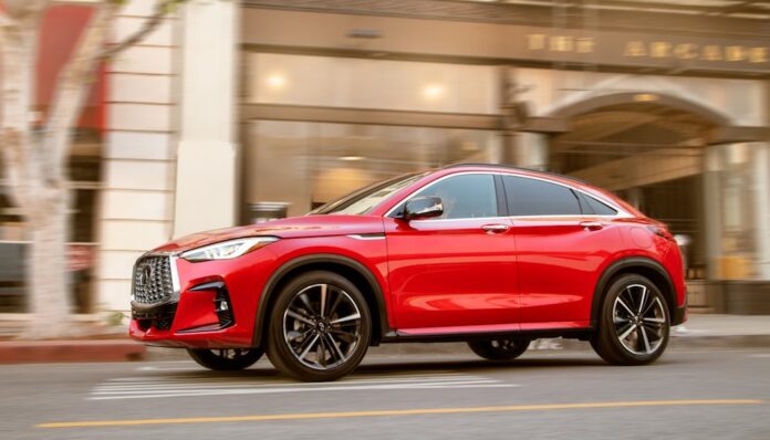 2021-Infiniti-QX55-04-Perfil.jpg