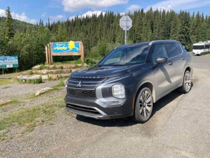 Alaska.Mitsubishi-Outlander-2025.1.jpg