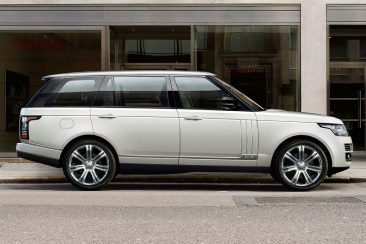 land-rover-range-rover-autobiography-lwb-6-366x244.jpg