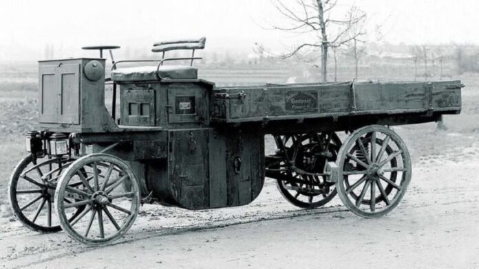 Camion-Daimler-12-PS-Motor-Lastwagen-1898-1-768x432-1.jpg
